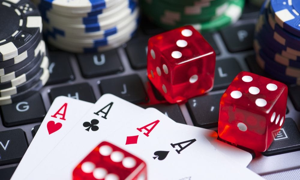 Poker Games Unveiled: Tactics, Probability, and Decision-Making in Winning Hands