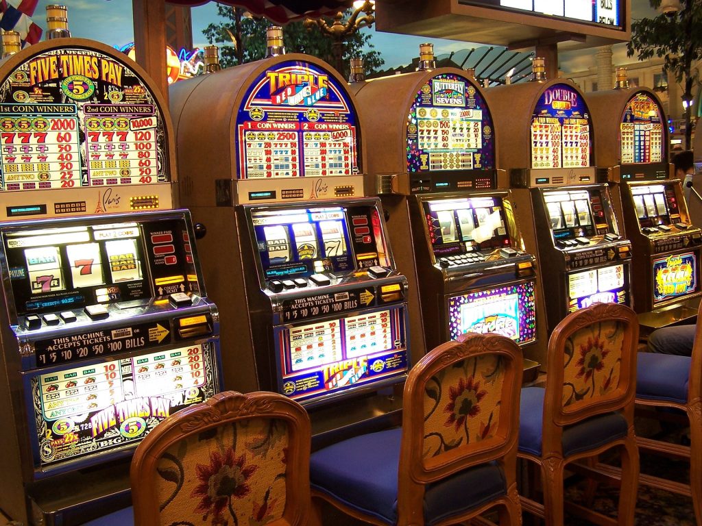 Looking into Free Credit Offers for Profit and Fun in Online Slots